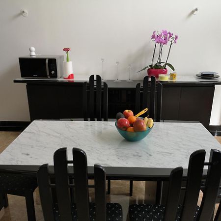 Bienvenus Chez Eric A Montevrain Apartment Екстериор снимка