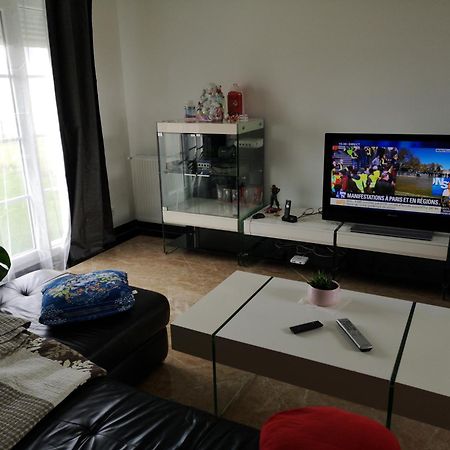 Bienvenus Chez Eric A Montevrain Apartment Екстериор снимка