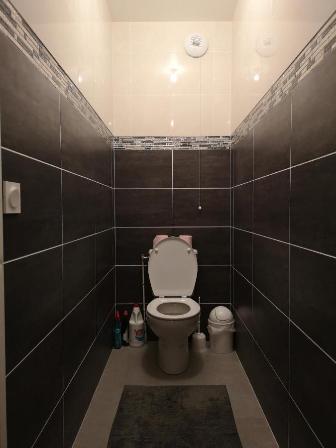 Bienvenus Chez Eric A Montevrain Apartment Екстериор снимка