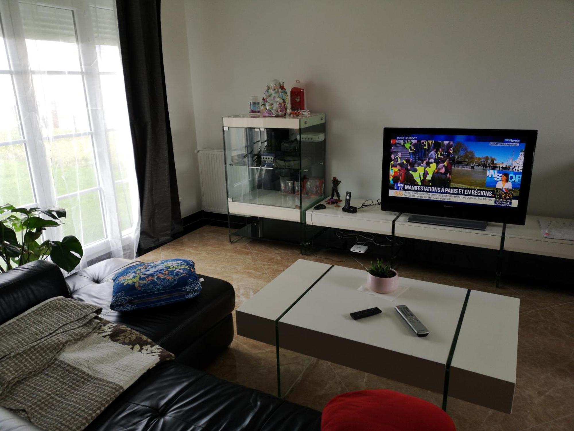 Bienvenus Chez Eric A Montevrain Apartment Екстериор снимка